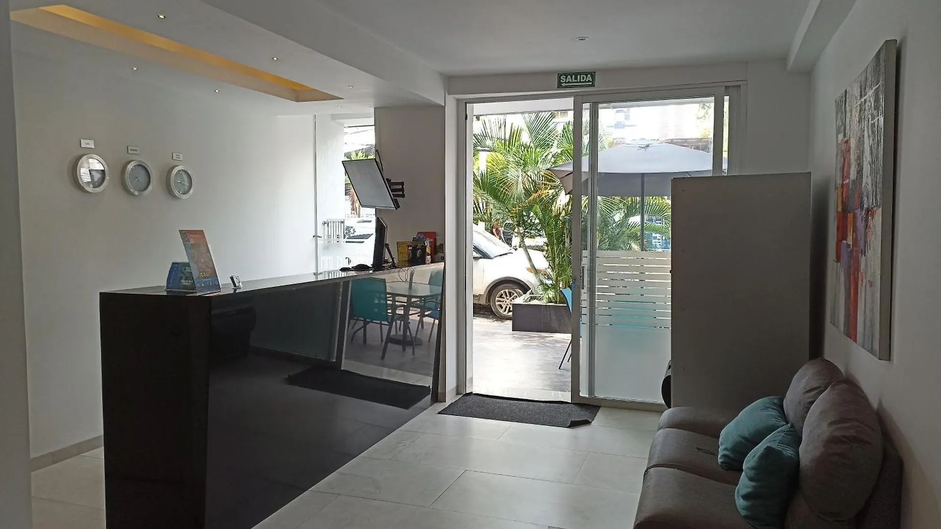 Hotel Granada Loft Inn Cali